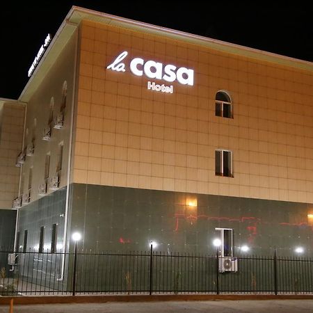 Lacasa Hotel Atyraū Exteriér fotografie