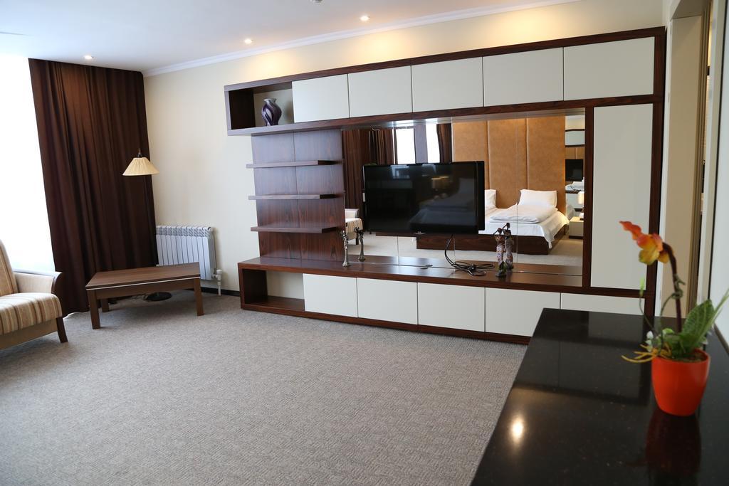 Lacasa Hotel Atyraū Pokoj fotografie